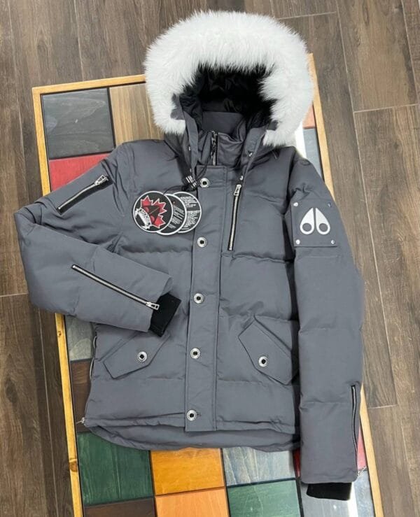 moose knuckle jacket Grey/White Fur - Image 2