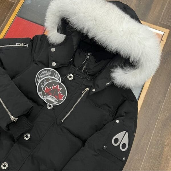 Moose Knuckles jacket- black/white Fur - Image 2