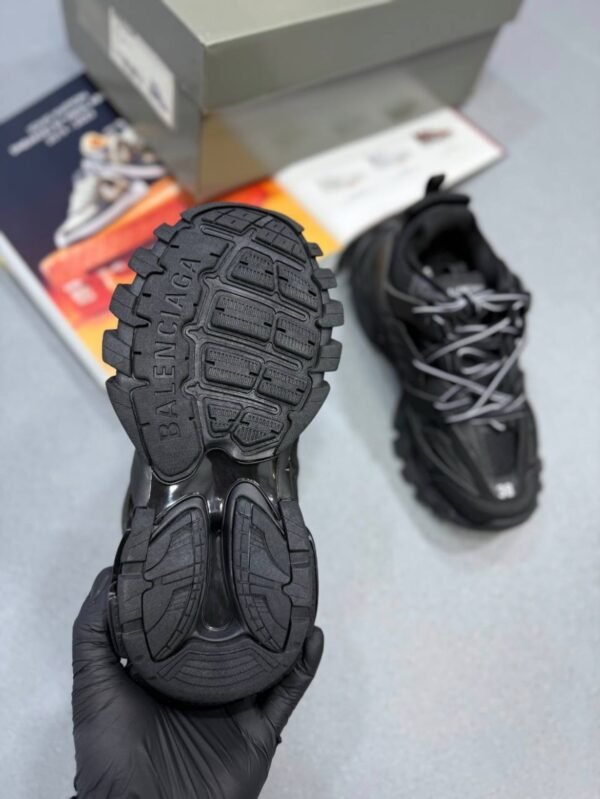 BALENCIAGA TRACKS FOR LADIES- black - Image 3